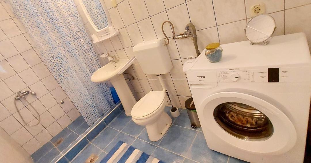 Apartment Biokovo Krvavica Esterno foto