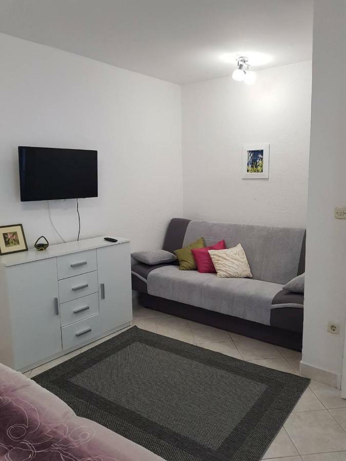 Apartment Biokovo Krvavica Esterno foto
