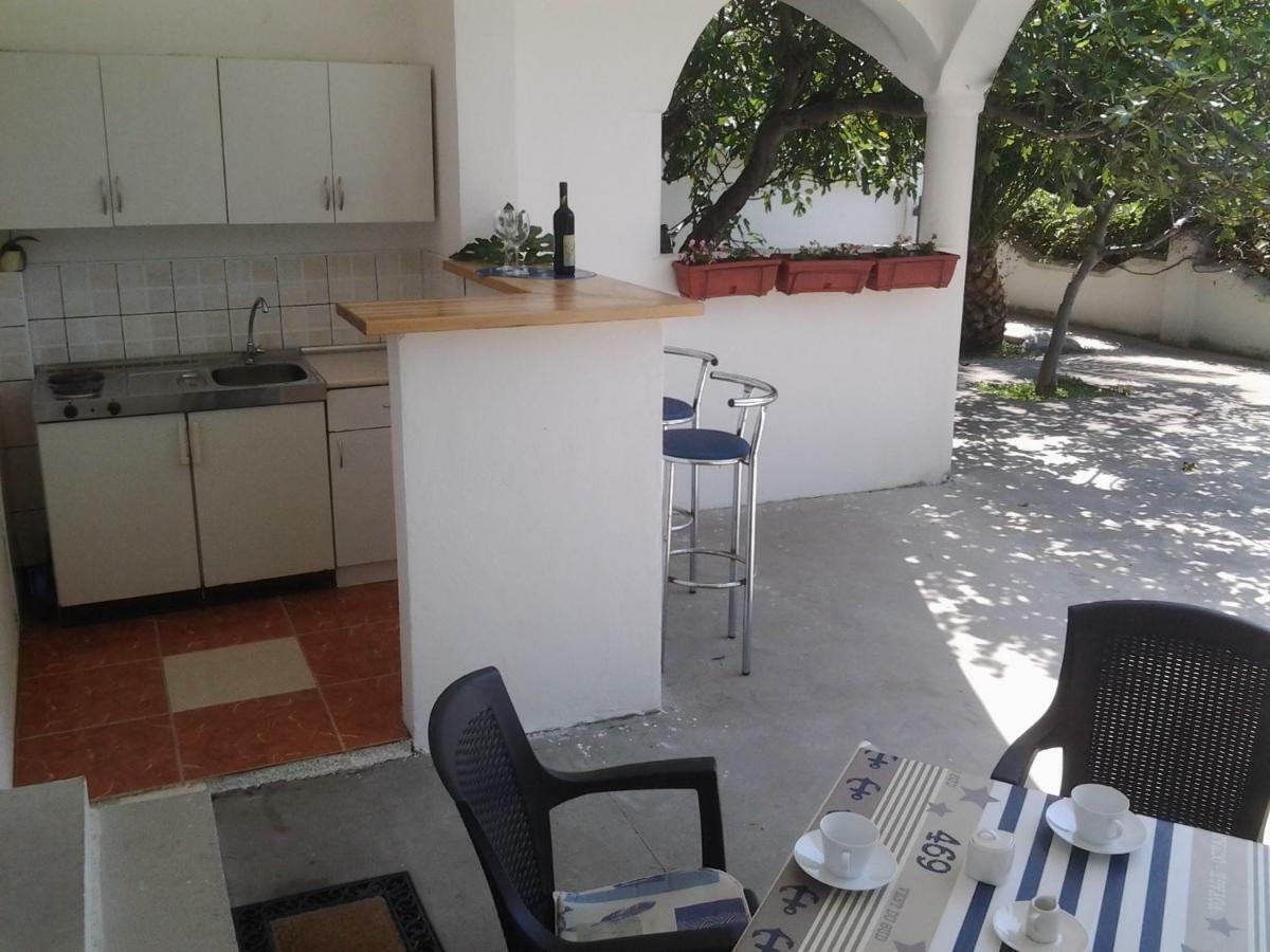 Apartment Biokovo Krvavica Esterno foto